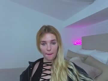 Milena_Cutiie Chaturbate stream image from September 23, 2025