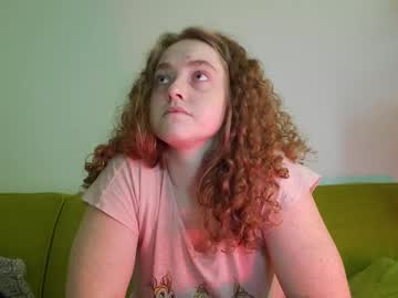 Strawberrylotsacake Chaturbate stream image from September 23, 2025