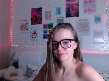 Avrora_Sweetyme Chaturbate stream image from September 23, 2025