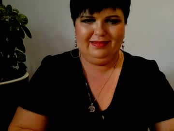 Evemilf Chaturbate stream image from September 23, 2025