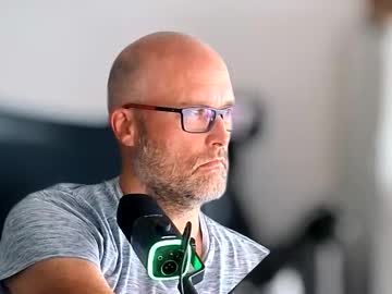 Mcinside Chaturbate stream image from September 23, 2025