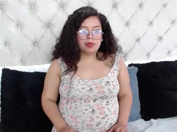 Naomi_Kittyy Chaturbate stream image from September 23, 2025