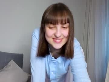 Saphirree Chaturbate stream image from September 23, 2025