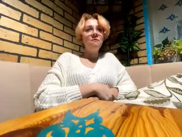 Myeshacovarrubio Chaturbate stream image from September 23, 2025