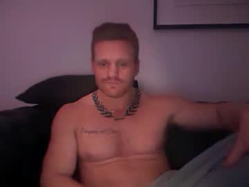 Bezza1044 Chaturbate stream image from September 23, 2025