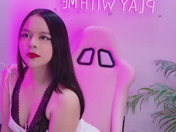 Nina_Gaze Chaturbate stream image from September 23, 2025