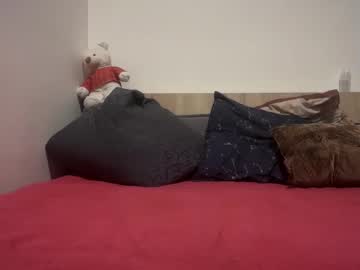 Timveret Chaturbate stream image from September 23, 2025