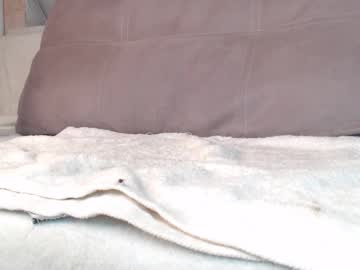 Cuponette Chaturbate stream image from September 23, 2025