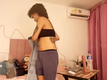 Macarena_Leisy Chaturbate stream image from September 23, 2025