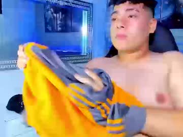 Rhis_Thomson Chaturbate stream image from September 23, 2025