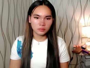 Ur_Innocent_Girlx Chaturbate stream image from September 23, 2025