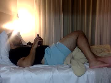 Schelotto2 Chaturbate stream image from September 24, 2025
