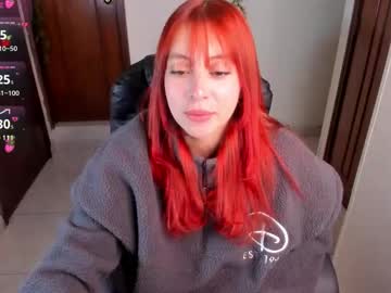 Violetaarey Chaturbate stream image from September 24, 2025