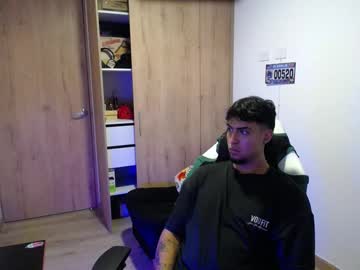 Matias_Bianco01 Chaturbate stream image from September 24, 2025