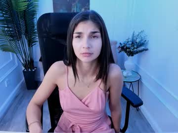 Nicolewerti Chaturbate stream image from September 24, 2025