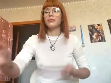 Genesisschaufelberge Chaturbate stream image from September 24, 2025