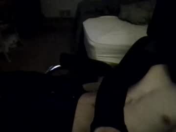 Phreshmangos Chaturbate stream image from September 24, 2025
