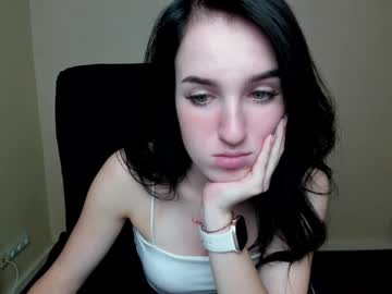 Mila_Sweets Chaturbate stream image from September 24, 2025