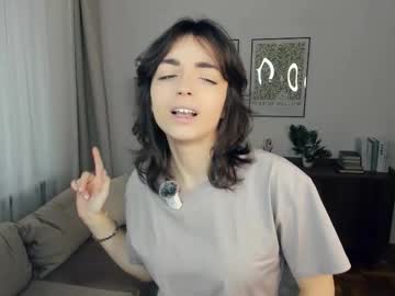 Quietly_Hot Chaturbate stream image from September 24, 2025