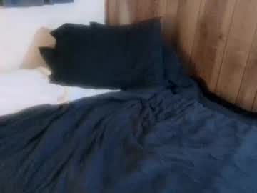 Rogerb2218 Chaturbate stream image from September 24, 2025