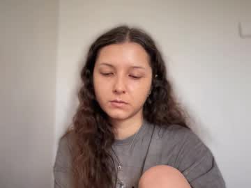 Cappuccinokiss Chaturbate stream image from September 24, 2025