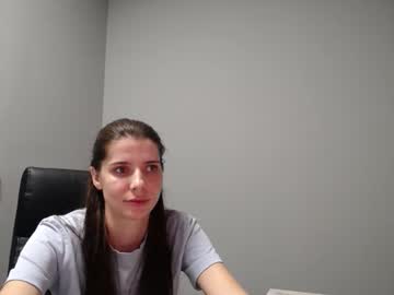 Sarra_Rich Chaturbate stream image from September 24, 2025