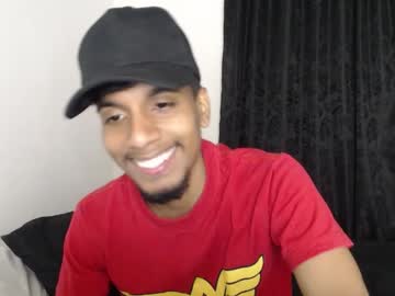 Khevinlopezonig Chaturbate stream image from September 24, 2025