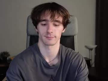 Misterhult Chaturbate stream image from September 24, 2025