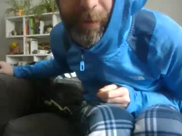 Geon2xx Chaturbate stream image from September 24, 2025