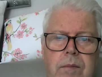 Nylonlegs69 Chaturbate stream image from September 24, 2025