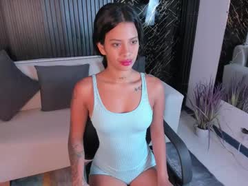 Saracorraless Chaturbate stream image from September 24, 2025