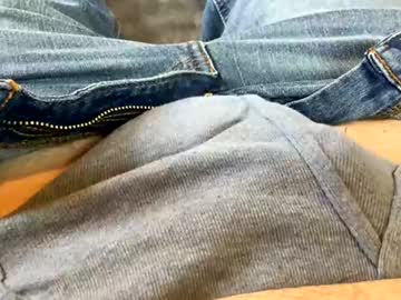 6inchboytoy Chaturbate stream image from September 24, 2025
