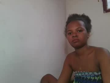 Ornellahhh Chaturbate stream image from September 24, 2025