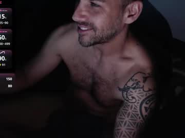 Hunky_Arthur Chaturbate stream image from September 24, 2025