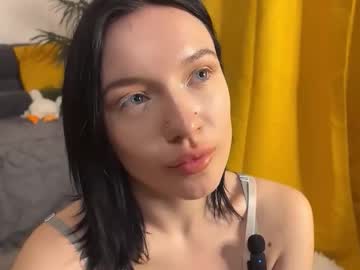 Kiira_Nighty Chaturbate stream image from September 24, 2025