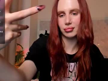 Kira_Sunrise Chaturbate stream image from September 24, 2025