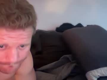 Bezza1044 Chaturbate stream image from September 24, 2025