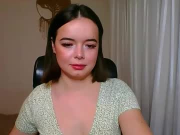 Winter__White_Rose Chaturbate stream image from September 24, 2025