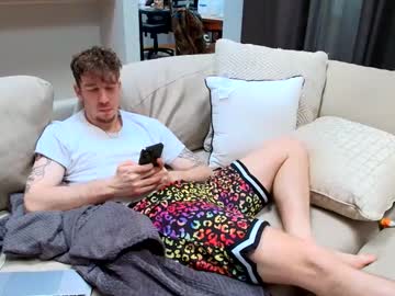 Dannythreeyway Chaturbate stream image from September 24, 2025