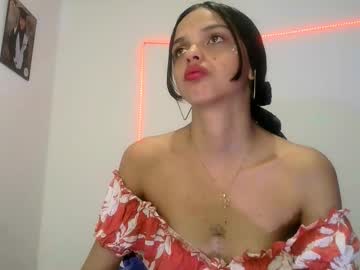 Mia_Lucy_21 Chaturbate stream image from September 24, 2025