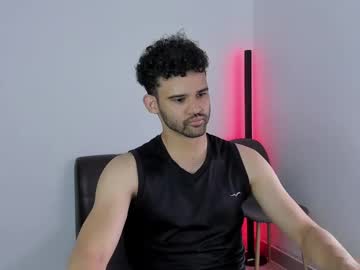 Chrisandrew_ Chaturbate stream image from September 24, 2025