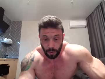 Stevebulkzor Chaturbate stream image from September 24, 2025