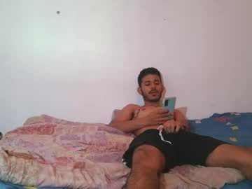 Lukebigcock64 Chaturbate stream image from September 24, 2025