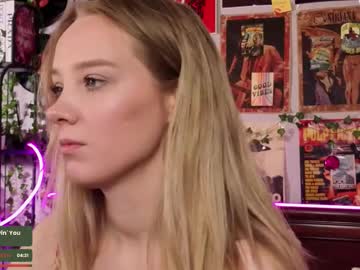 Darleneferran Chaturbate stream image from September 24, 2025
