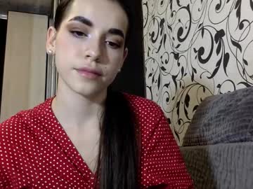 Emmy_Huff Chaturbate stream image from September 24, 2025