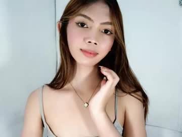 Feyaaa Chaturbate stream image from September 24, 2025