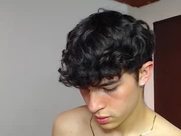 John_Vichenso Chaturbate stream image from September 24, 2025