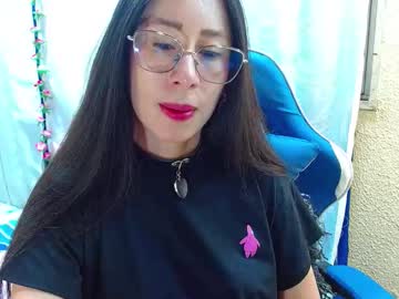 Gia_Leinn Chaturbate stream image from September 24, 2025