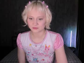 Mariamilkis Chaturbate stream image from September 25, 2025