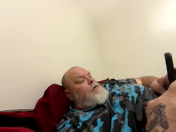 Chubbyluvr42 Chaturbate stream image from September 25, 2025